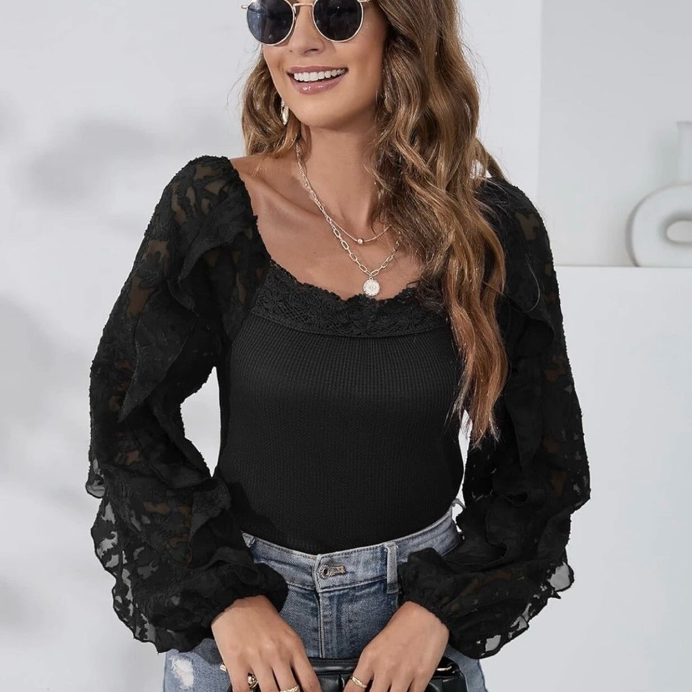 Elegant Black Lace Sleeve Women's Top ~ Size XL
